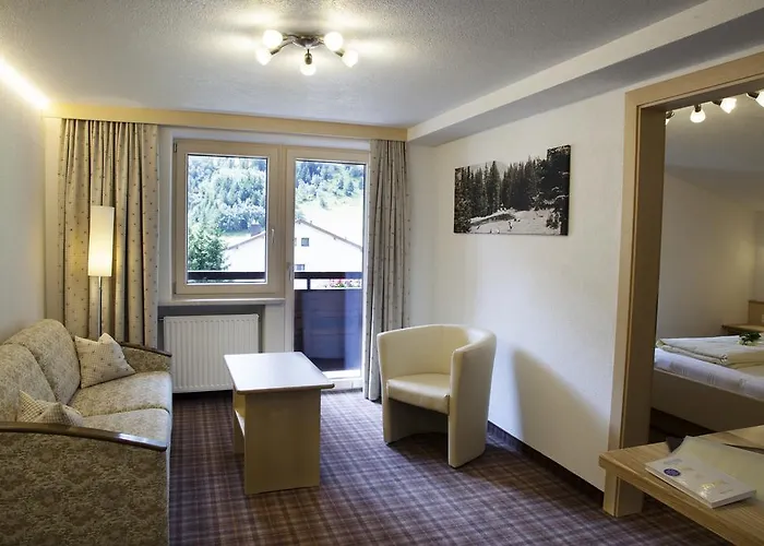 朗德尔酒店 3* 加尔蒂